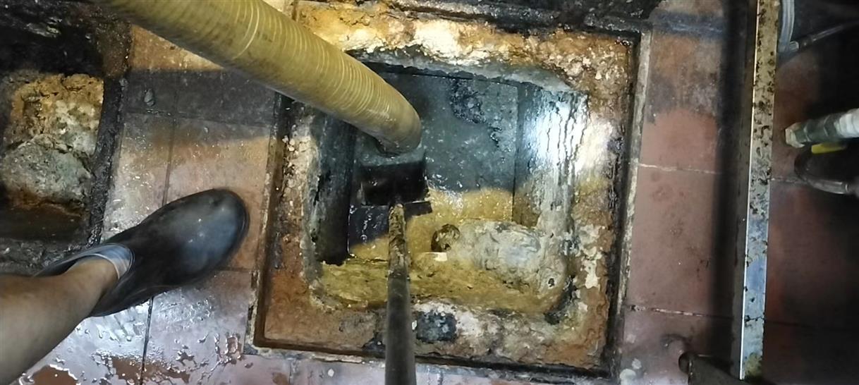 灵璧化油池清理-污水池清掏